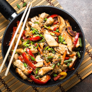 Wok de Pollo con Vegetales y salsa especial
